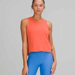 Train to be workout tank